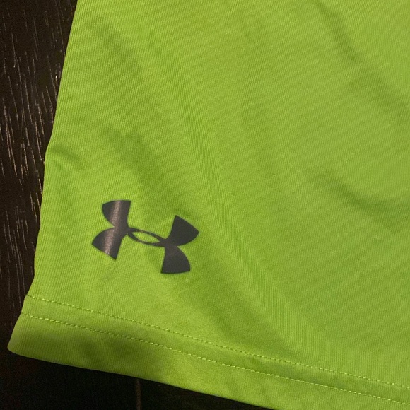 Under Armour athletic shorts , XL - Picture 2 of 4